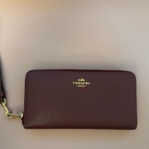 Coach large zip wallet